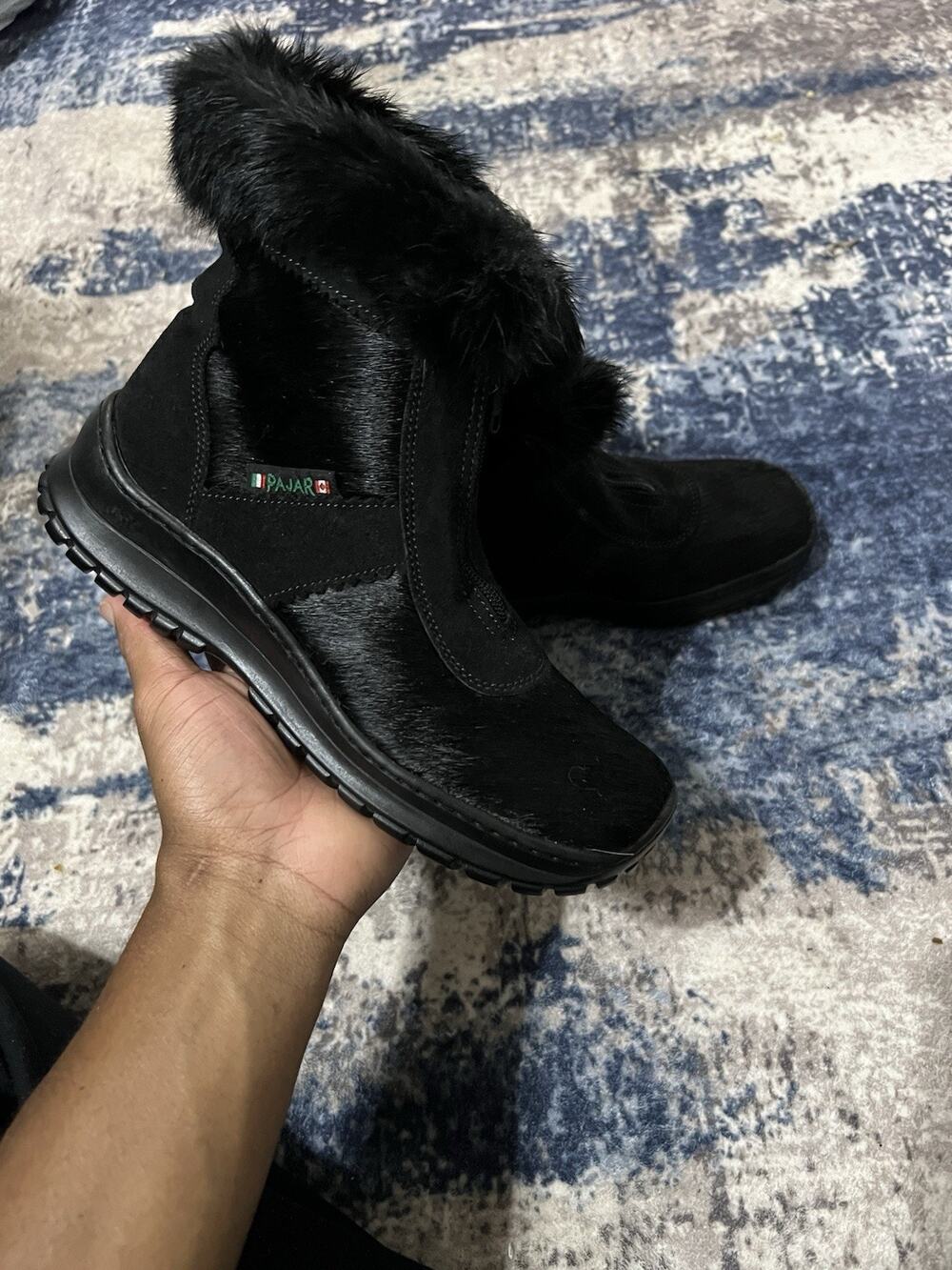 Size 8M/ 9.5W- Vintage PAJAR Black Fur Boots Made In Italy Size 40